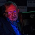 Fisikawan Stephen Hawking Tutup Usia