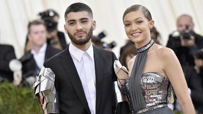 Putus Dari Gigi Hadid Tato Zayn Malik Disebut Bawa Kutukan