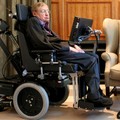 Stephen Hawking Tiba-tiba Perbarui Teori Kiamat, Berani Baca?
