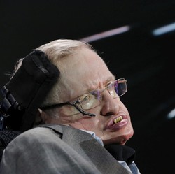 Teori Kiamat Stephen Hawking Diperbarui, Makin Ngeri!