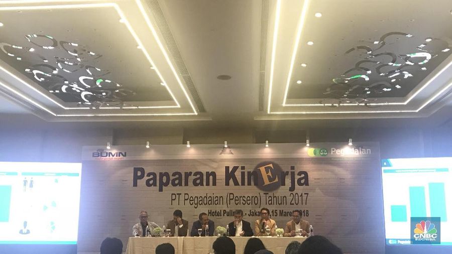 65% nasabah Pegadaian merupakan wanita dan berusia produktif dimana 90% barang yang digadaikan adalah emas.