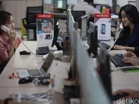 Meski Diterpa Aksi Jual, ERAA Bertahan di Tren Bullish Kuat