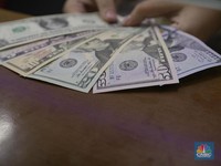 Tak Terpengaruh Kenaikan Fed Rate, Obligasi RI Jadi Buruan