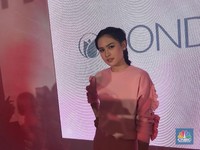 Maudy Ayunda, si Ratu Endorse Produk Bermerek Nusantara