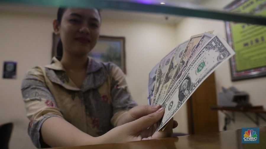 Nilai tukar rupiah terhadap dolar AS di kurs acuan tidak bergerak dibandingkan akhir pekan lalu