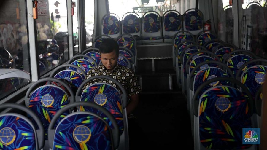 Selama sosialisasi hingga 12 April 2018 pengguna yang tidak memiliki KMT dapat membayar secara tunai.