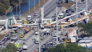 FOTO: Jembatan Florida Ambruk di Hari Keenam