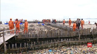 Sampah Muara Angke Mencapai 50 Ton