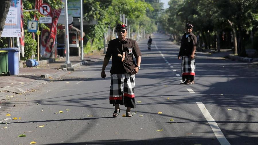 Jalan Tol Bandara Bali ditutup operasionalnya selama 32 jam sehubungan dengan peringatan Hari Raya Nyepi.