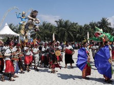 Buruan Cari Tiket, Sandiaga Sebut Wisata Bali Buka Oktober