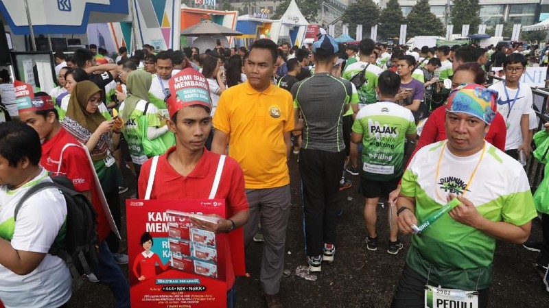 Pada acara tersebut berbagai macam layanan pajak dapat dimanfaatkan, seperti konsultasi pajak, asistensi e-filing, aktivasi efin, hingga cetak ulang kartu NPWP.