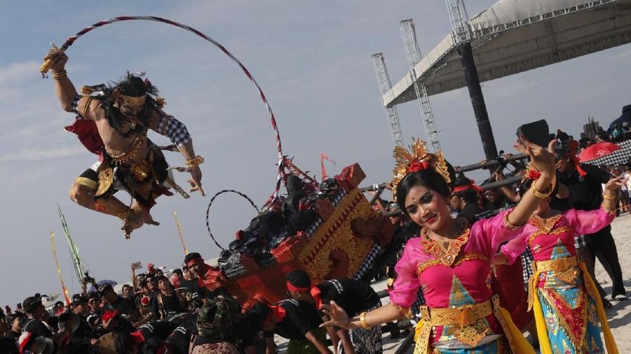 festival ogoh ogoh ancol (Muhammad Sabki)