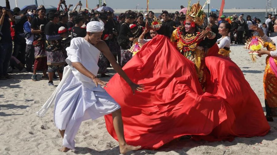 Festival Ogoh-ogoh ini bertujuan melestarikan budaya leluhur Bali dan edukasi wisatawan lokal maupun mancanegara yang ada di Jakarta.