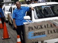 Sempat Nunggak Bayar Kupon Obligasi, Pefindo Awasi TAXI