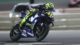5 Catatan Menarik Usai Rossi Finis Ketiga di MotoGP Qatar