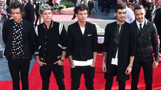 Vakum, Video Musik One Direction Raih Rekor 1 Miliar Klik