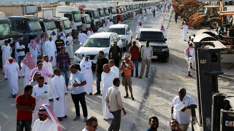 Arab Saudi memproyeksikan defisit anggaran senilai 195 miliar riyal (US$52 miliar atau setara dengan Rp 725,3 triliun) atau 7,3% terhadap PDB di tahun 2018.