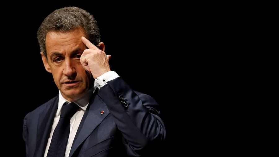 FILE PHOTO: Nicolas Sarkozy, former head of the Les Republicains political party, attends a Les Republicains (LR) public meeting in Les Sables d'Olonne, France, October 1, 2016. REUTERS/Stephane Mahe/File Photo