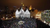 Festival Luminale diselenggarakan dua tahun sekali sejak 2000, di Frankfurt. (REUTERS/Kai Pfaffenbach)