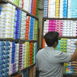Pasien Omicron Bisa Sembuh Tanpa ke RS, Pakai Obat Warung?