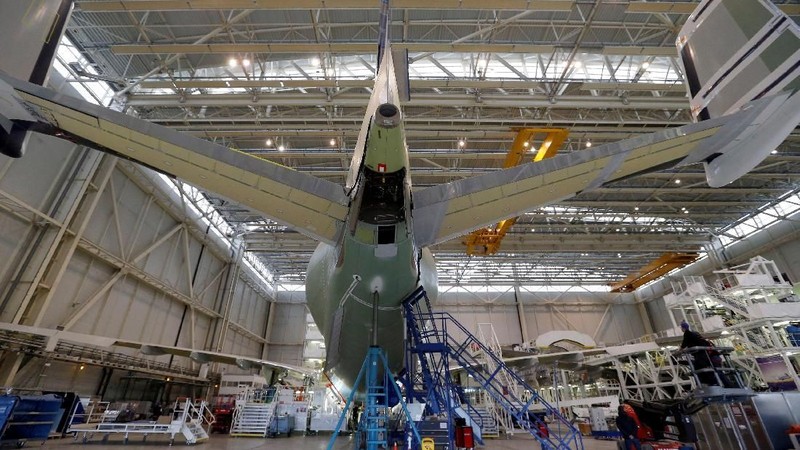 Beluga XL adalah pesawat terbesar di dunia yang memiliki kapasitas angkat muatan enam ton lebih besar dari versi transporter BelugaST yang diganti.
