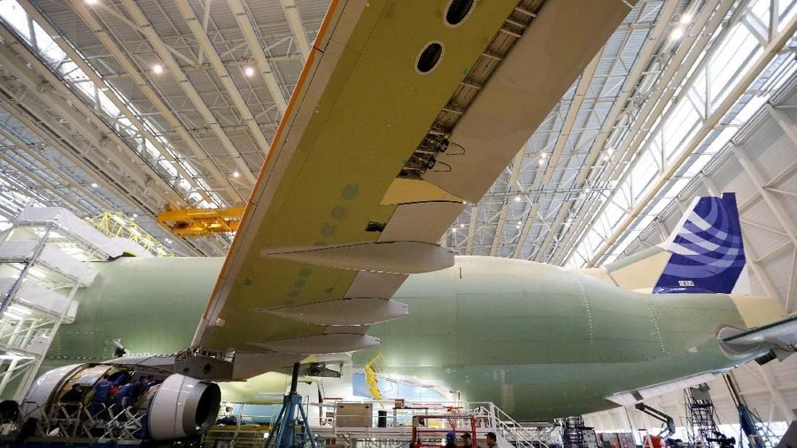 Beluga XL adalah pesawat terbesar di dunia yang memiliki kapasitas angkat muatan enam ton lebih besar dari versi transporter BelugaST yang diganti.