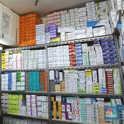 RI Doyan Impor Bahan Baku Obat, Ini Bahayanya saat Rupiah Ambruk