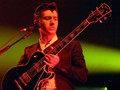 Album Debut Arctic Monkeys Bakal Dibuat Versi Vinil Berwarna
