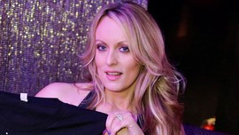 Stormy Daniels Ikut Tayangan Parodi Donald Trump