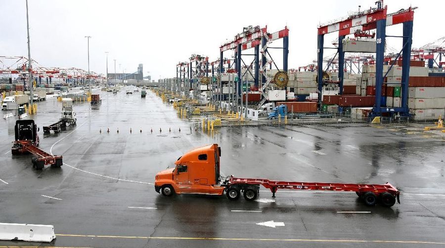 Ekonomi Indonesia tumbuh stuck di angka 5%.