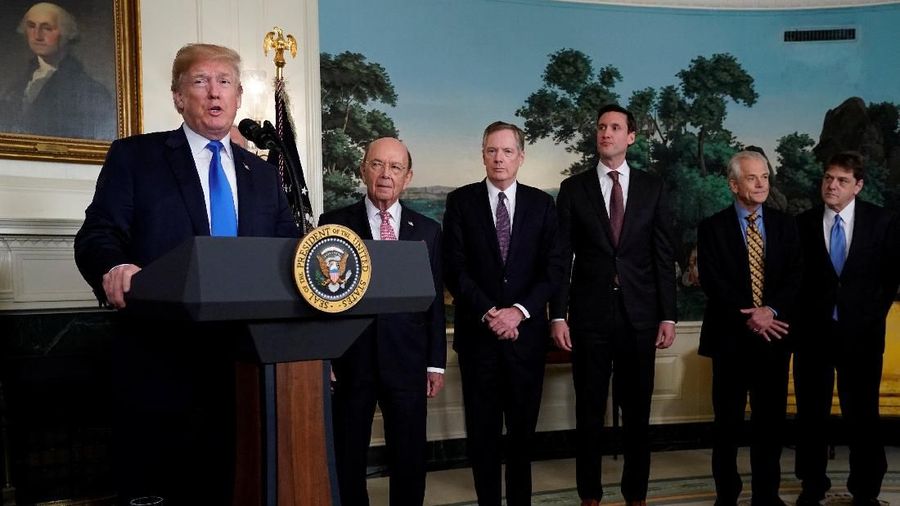 Wall Street Journal memberitakan para petinggi AS dan China diam-diam bertemu bicarakan kesepakatan dagang.