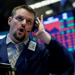 Pasar Masih Syok dengan Kebijakan Fed, Dow Futures Tertekan