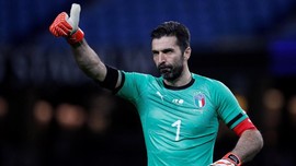 Buffon Sudah Tidak Diperlukan di Timnas Italia