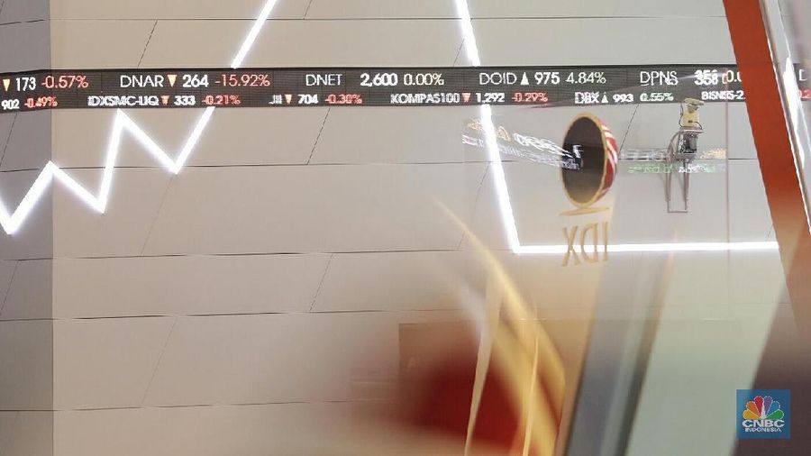 Dari total 648 emiten di Bursa Efek Indonesia (BEI), hanya terdapat 11 emiten yang memiliki kapitalisasi pasar Rp 100 triliun.