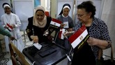 Partai Moussa, Partai Ghad sebenarnya mendukung El-Sisi untuk masa jabatan kedua, sebelum Moussa muncul di detik-detik terakhir sebagai penantang. (REUTERS/Amr Abdallah Dals)