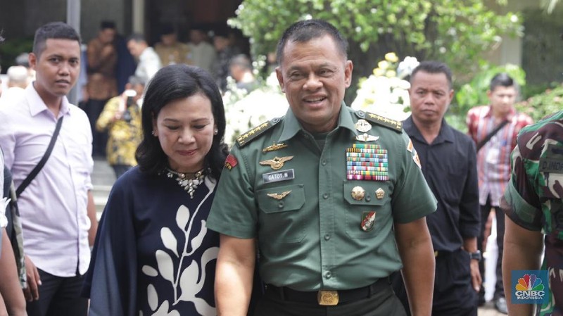 Probosutedjo meninggal dunia pada pukul 07.05 WIB pagi tadi di Rumah Sakit Cipto Mangunkusumo (RSCM).