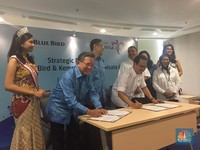 Saham Anjlok, Bos Blue Bird Jorjoran Borong Saham Perusahaan