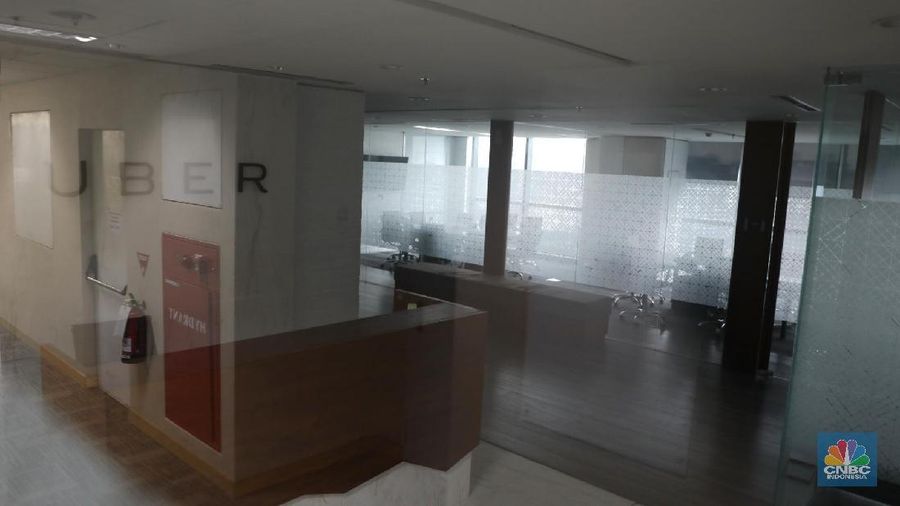 Aktivitas di kantor Uber Jakarta sepi usai pengumuman akuisisi Grab