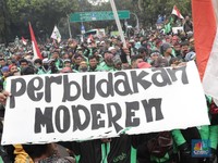 Menhub: Tarif Ojek Online Rp 2.000/km