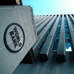 Bank Dunia: Indonesia Butuh 70 Tahun untuk Setara AS