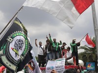 Jokowi Minta Ada Tarif Batas Atas & Bawah di Ojek Online