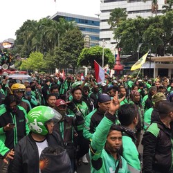 Grab-Gojek Bersatu Geruduk Maxim, Ini Kata Asosiasi Ojol