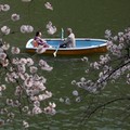 Studi: 2 dari 3 Pasutri Jepang Tak Lagi Berhubungan Seks