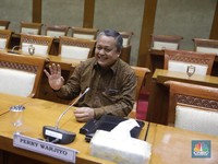 Antara Investor, Perry Warjiyo dan Sentimen Negatif
