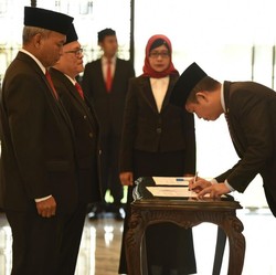 Menteri Jonan Lantik Djoko Siswanto Jadi Dirjen Migas ESDM