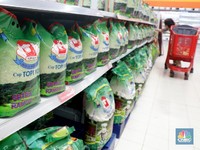 Bos Ritel Akhirnya Ungkap Penyebab Beras Premium Kemasan 5 Kg Langka