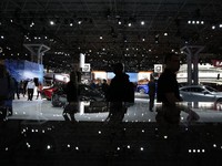 Deretan Mobil Mewah Dipamerkan di New York Auto Show