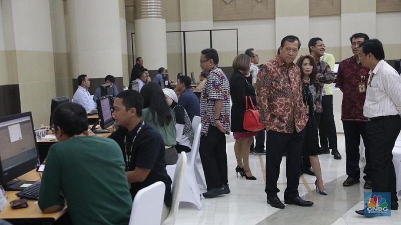 Batas akhir penyampaian SPT Pajak 31 Maret 2018 untuk Wajib Pajak (WP) Orang Pribadi dan WP Badan 30 April 2018.