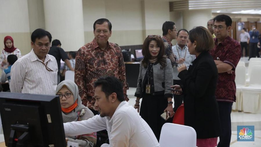 Batas akhir penyampaian SPT Pajak 31 Maret 2018 untuk Wajib Pajak (WP) Orang Pribadi dan WP Badan 30 April 2018.