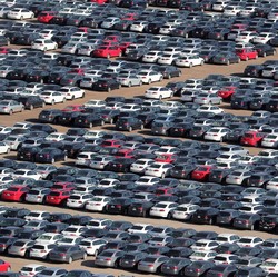 Gaikindo: Sedan Bisa Tingkatkan Investasi dan Ekspor Mobil RI